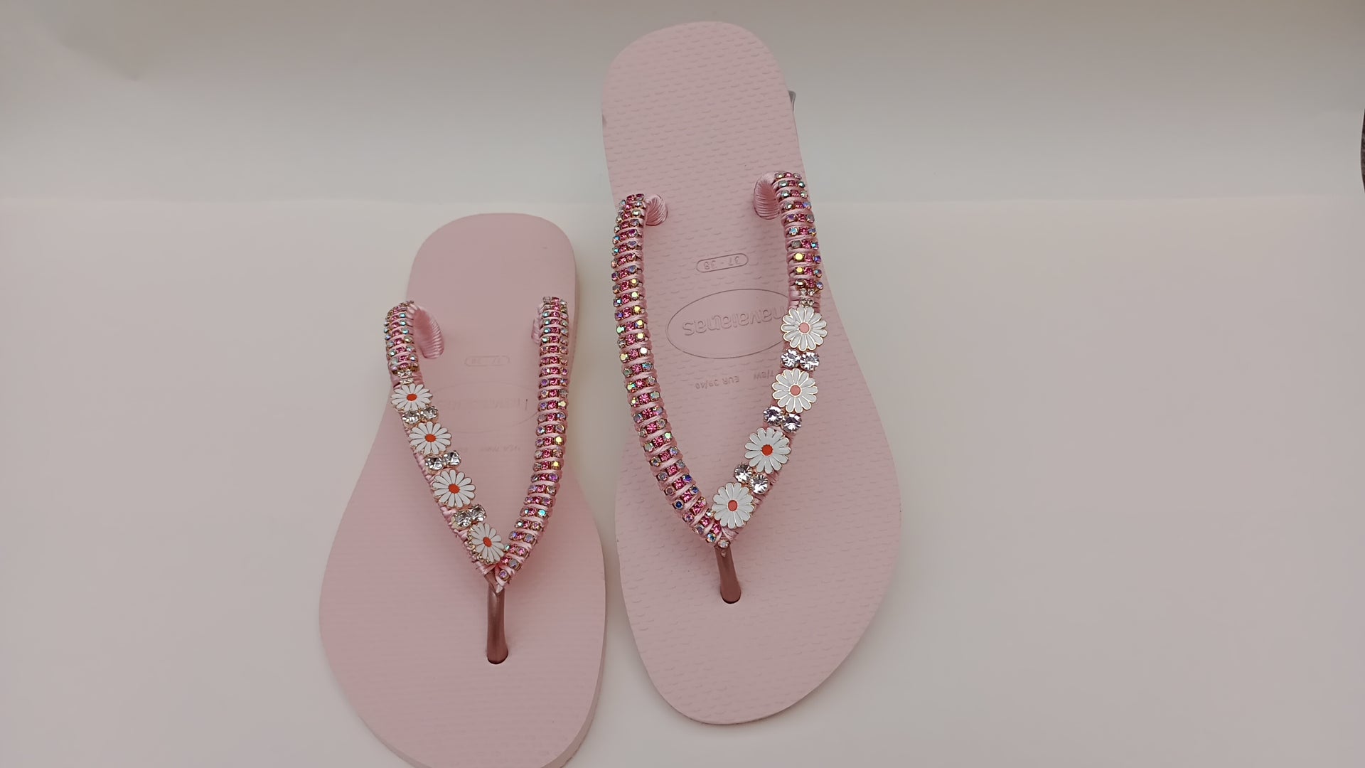 Mother & Daughter Matching Flip-Flops Collection